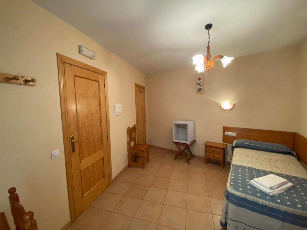 Hostal Jose Mari Ciudad-Rodrigo Buitenkant foto